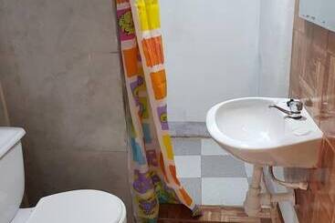 هاستل Urcututo House Iquitos