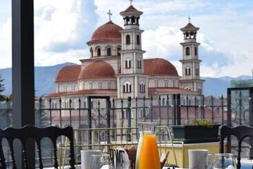 Bocca Hotel Korce