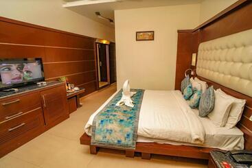 Merak Resort  Bhimtal
