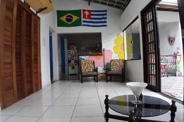 Pé De Serra Pub Hostel