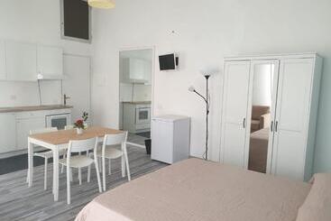 پانسیون Lipari Suite Apartament