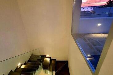 پانسیون Marebed Apartments & Rooms