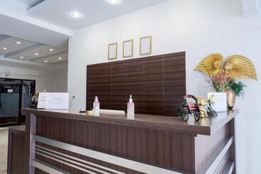 پانسیون Reddoorz @ Jalan Gajah Mada Medan 2