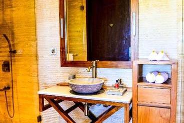 渡假胜地  Niraamaya Private Villas  Benaulim, Goa