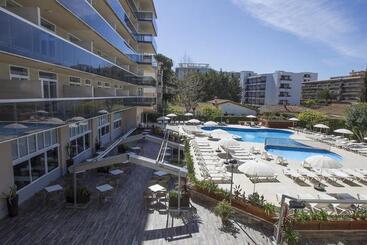 Aparthotel Cye Holiday Centre