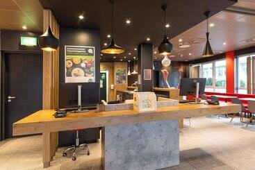 B&B HOTEL Wuppertal-City
