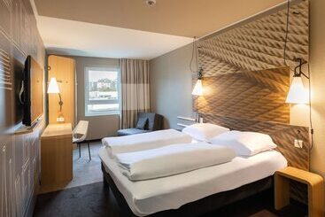B&B HOTEL Wuppertal-City