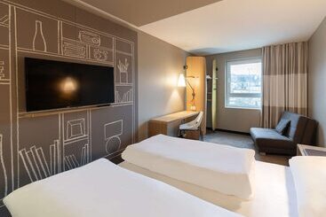 B&B HOTEL Wuppertal-City
