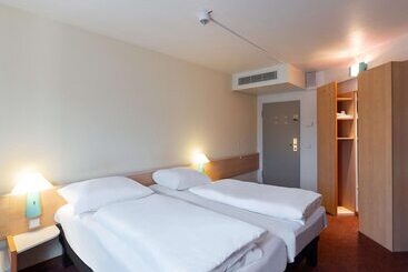 B&B HOTEL Wuppertal-City