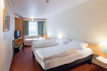 B&B HOTEL Wuppertal-City