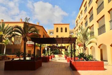Grand Muthu Golf Plaza Hotel & Spa