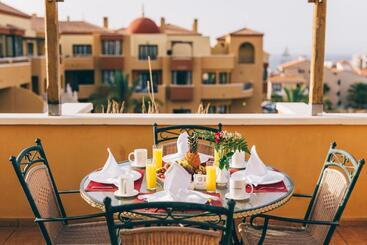 Grand Muthu Golf Plaza Hotel & Spa