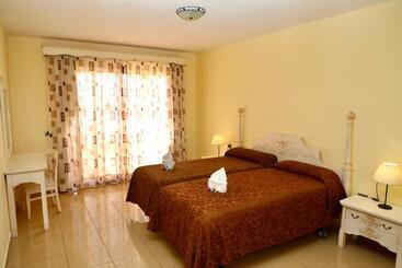 Grand Muthu Golf Plaza Hotel & Spa