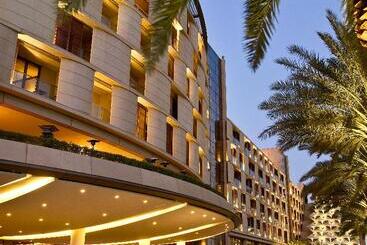 Hotelli Mandarin Oriental Al Faisaliah, Riyadh