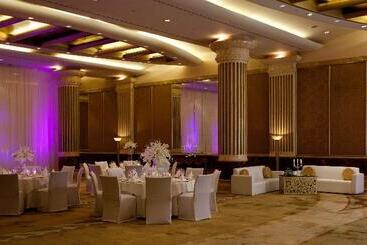 Hotelli Mandarin Oriental Al Faisaliah, Riyadh