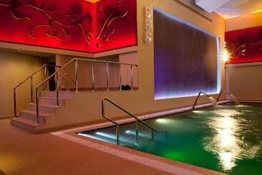 Hotelli Mandarin Oriental Al Faisaliah, Riyadh