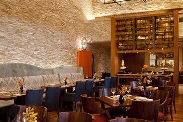 Hotelli Mandarin Oriental Al Faisaliah, Riyadh