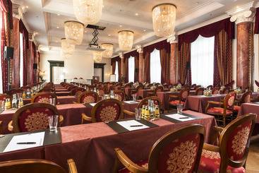 Althoff Grandhotel Schloss Bensberg