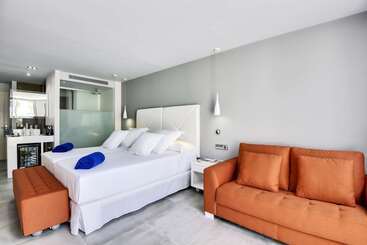هتل Barcelo  Teguise Beach - Adults Only