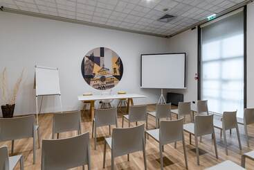 B&b Hotel Cremona