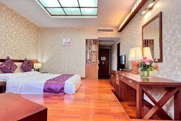 酒店 Century Plaza