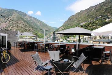 هتل Hesperia Andorra