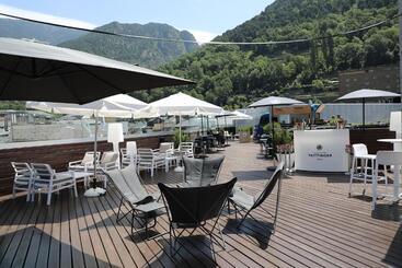 هتل Hesperia Andorra