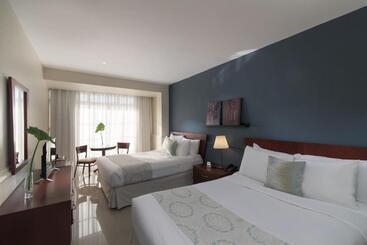 هتل Hodelpa Caribe Colonial
