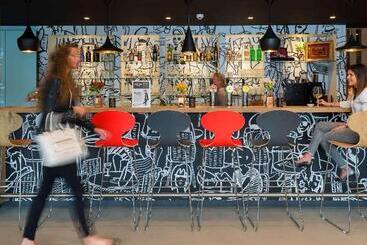 هتل Ibis Aalst