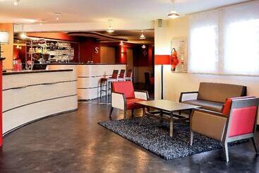 هتل Ibis Autun