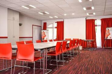 هتل Ibis Beaune Centre