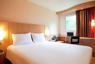 هتل Ibis Biarritzanglet Aéroport