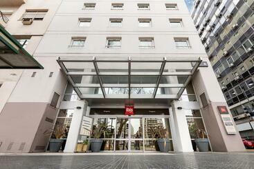 Hotel Ibis Buenos Aires Congreso