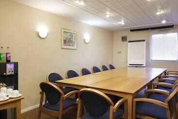 هتل Ibis Chesterfield Centre – Market Town