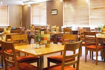 هتل Ibis Chesterfield Centre – Market Town