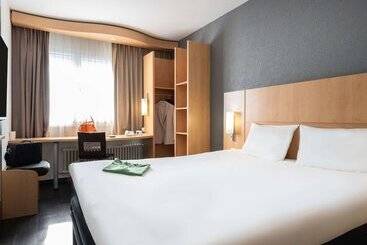 هتل Ibis Geneve Centre Gare