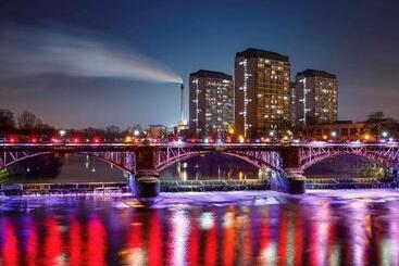 هتل Ibis Glasgow City Centre – Sauchiehall St