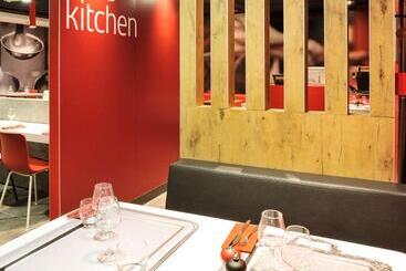 هتل Ibis Lille Centre Gares