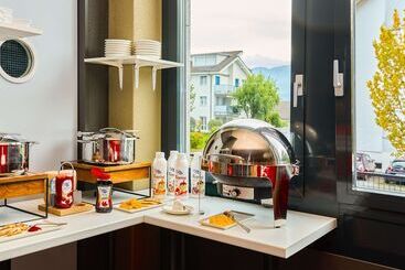 هتل Ibis Luzern Kriens