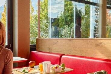 هتل Ibis Luzern Kriens