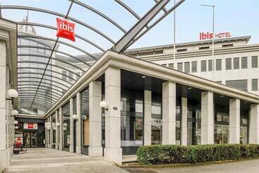 هتل Ibis Luzern Kriens
