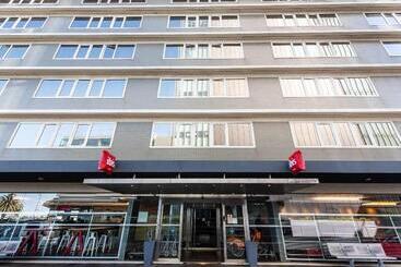 هتل Ibis Montevideo Rambla