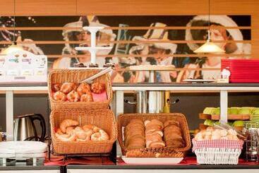 هتل Ibis Montevideo Rambla