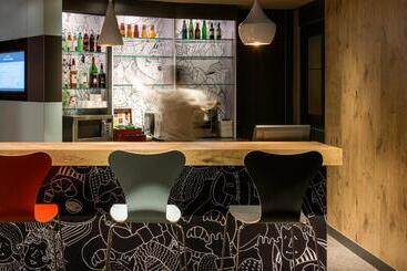 هتل Ibis Paris La Defense Courbevoie