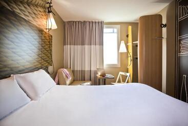 هتل Ibis Paris La Defense Courbevoie