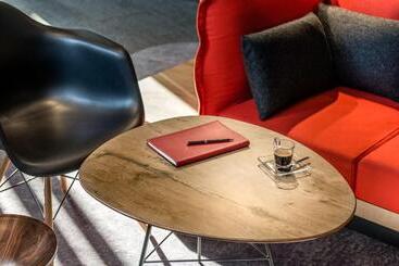 هتل Ibis Paris La Defense Courbevoie