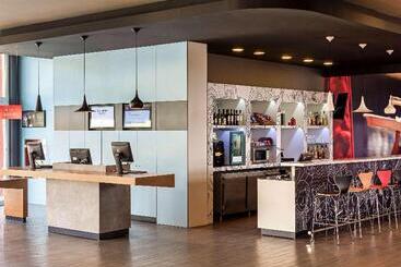 هتل Ibis Sao Jose Dos Campos Dutra