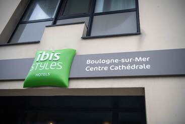 בית מלון כפרי Ibis Styles Boulogne Sur Mer Centre Cathedrale