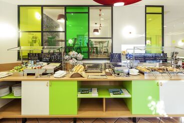هتل Ibis Styles Napoli Garibaldi