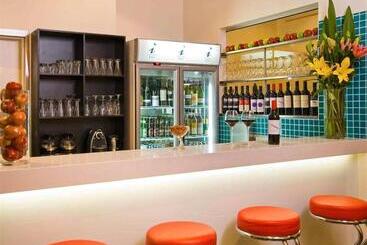 هتل Ibis Sydney World Square